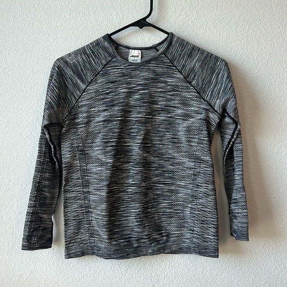 Avia Other - Avia Active Shirt - Girls L 10-12